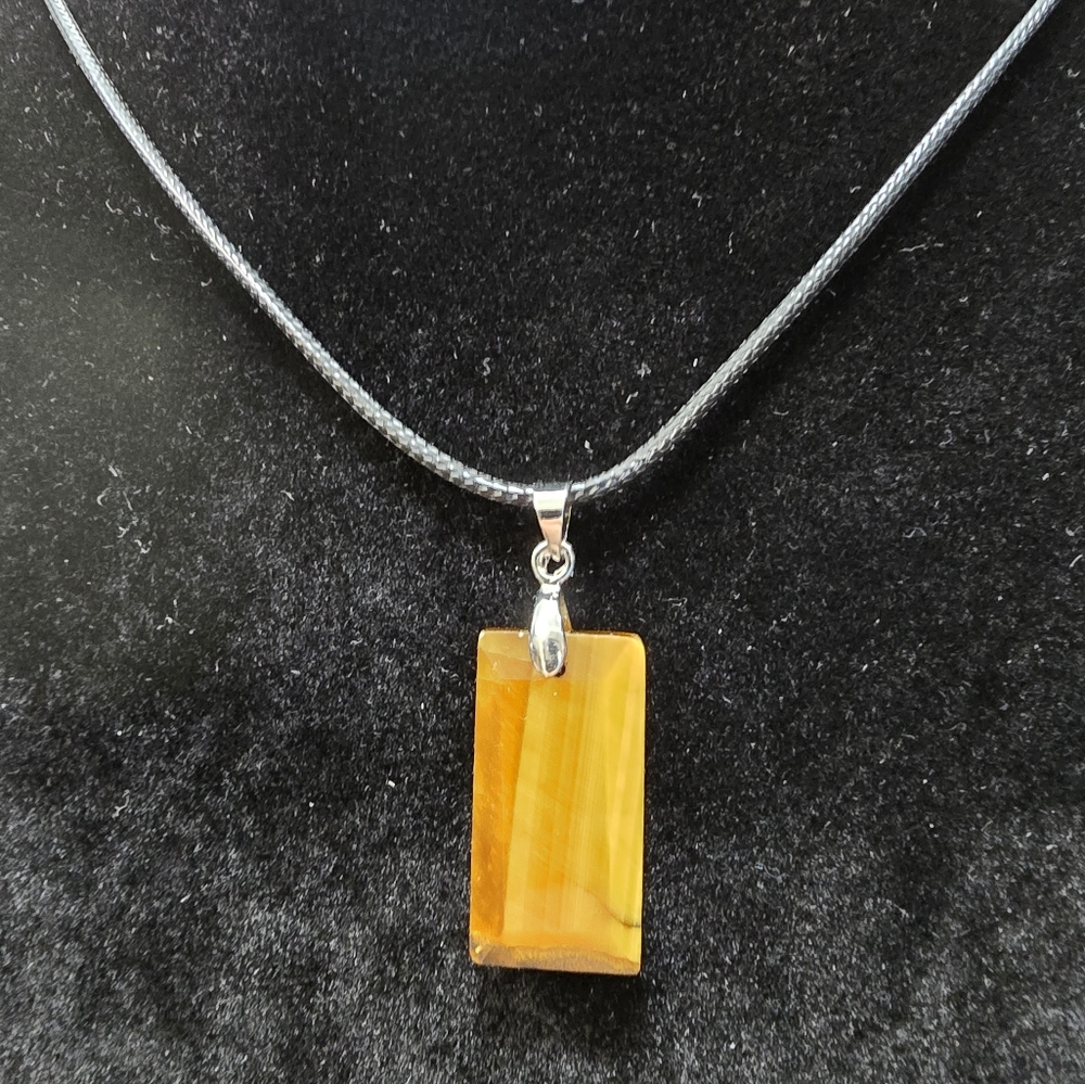 Tigers Eye Crystal Pendant Necklace